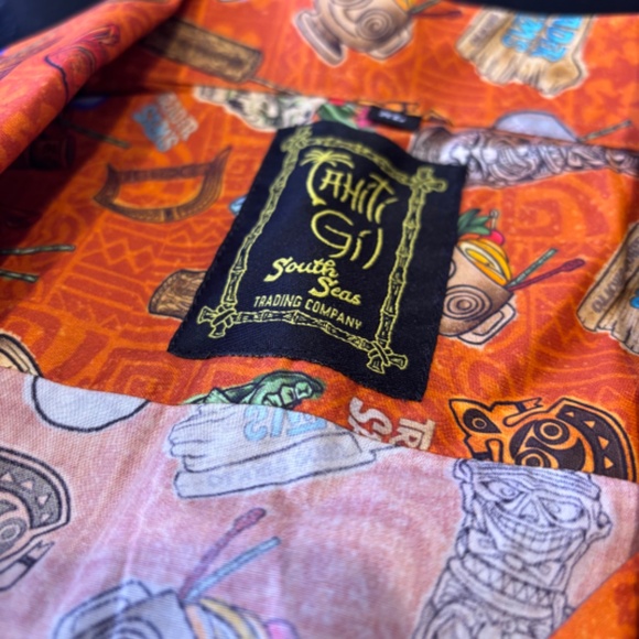 Disney Parks Trader Sam's Inspired Tahiti Gil Adult Aloha Shirt Size XL - Picture 3 of 5
